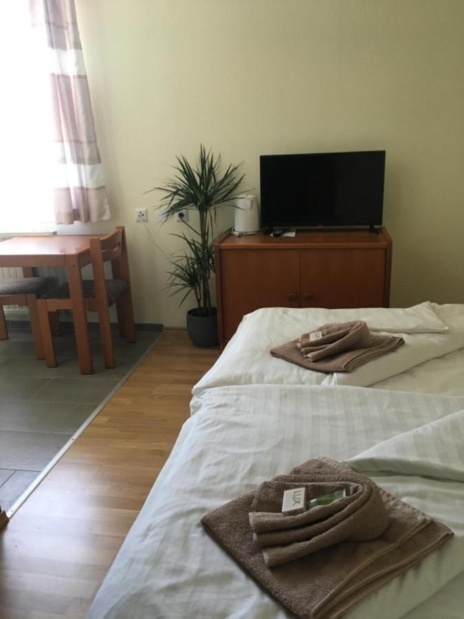 입스 안 데어 도나우 Lindenhof Ybbs B&B 외부 사진