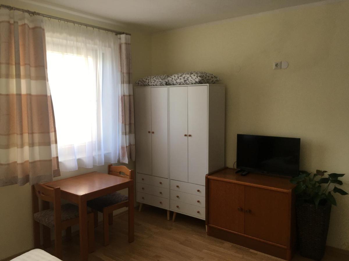 입스 안 데어 도나우 Lindenhof Ybbs B&B 외부 사진