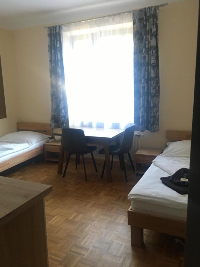 입스 안 데어 도나우 Lindenhof Ybbs B&B 외부 사진