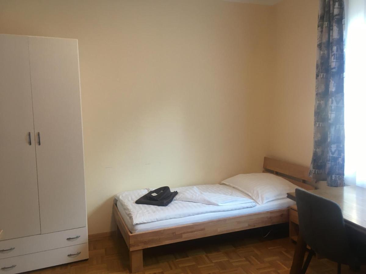 입스 안 데어 도나우 Lindenhof Ybbs B&B 외부 사진
